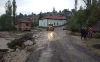 Ankara’da sel hayatı olumsuz etkiledi