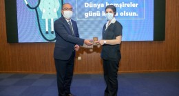 Hemşirelere anlamlı hediye
