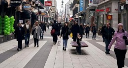 İsveç’te Covid-19 bilançosu artıyor