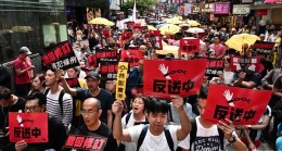 Hong Konglular, protestoların birinci yıl dönümünde yine sokaklarda