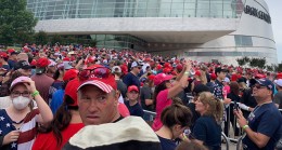 Binlerce Trump destekçisi Tulsa’da
