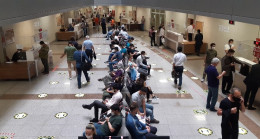 İstanbul Adalet Sarayı’nda yoğunluk