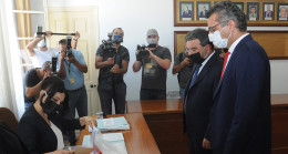 Cumhuriyetçi Türk Partisi (CTP) Cumhurbaşkanı adayı Tufan Erhürman adaylık başvurusunu yaptı.