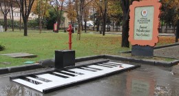 Bu ezginin piyanisti ‘yağmur’