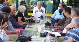 Gündeş, Anamur’da gazetecilerle buluştu