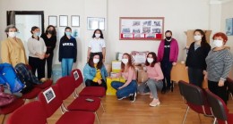 Öğrencilerden İzmir’e yardım eli