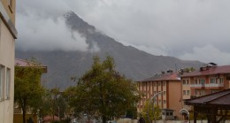 Sümbül Dağı’na kar yağdı