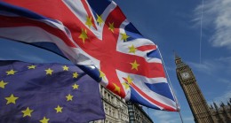 İngiltere: AB, Kuzey İrlanda Protokolü’nde esneklik göstermezse harekete geçeceğiz