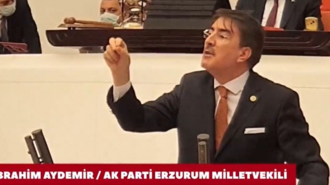 Aydemir: ‘Ayasofya olmazsa olmazımızdır’