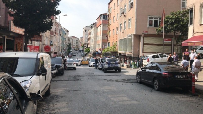 Sultangazi’de silahlı kavga kamerada