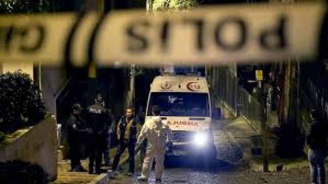 Defalarca bıçakladı dehşet anları kamerada