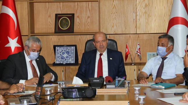 ERSİN TATAR,  KIBRIS TÜRK ELEKTRİK KURUMU İÇİN HAZIRLANAN YAKIT DEĞİŞİM PROJESİ SUNUMUNA KATILDI.