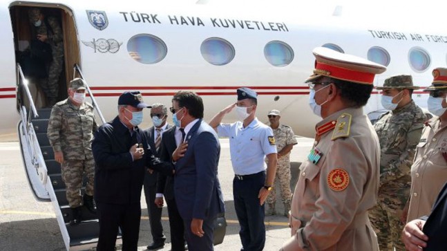 Bakan Akar ve Genelkurmay Başkanı Orgeneral Güler Libya’da