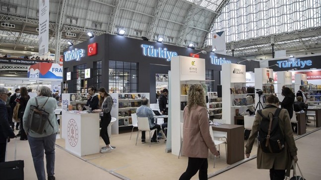 Olympia London Kitap Fuarı yoğun bir katılımla gerçekleşti