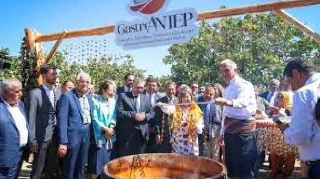 4. Gastroantep festivali yoğun bir katılımla başladı