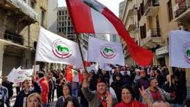Lübnan’da yüzlerce kişi hayat pahalılığını protesto etti