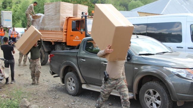 Bingöl’de depremin yaraları sarılıyor