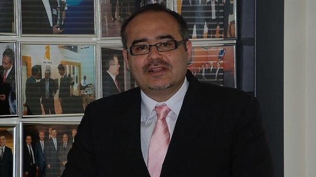 Avustralya’da Türk Bakan Somyürek görevden alındı