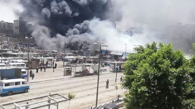 Mısır’da pazar yerinde yangın