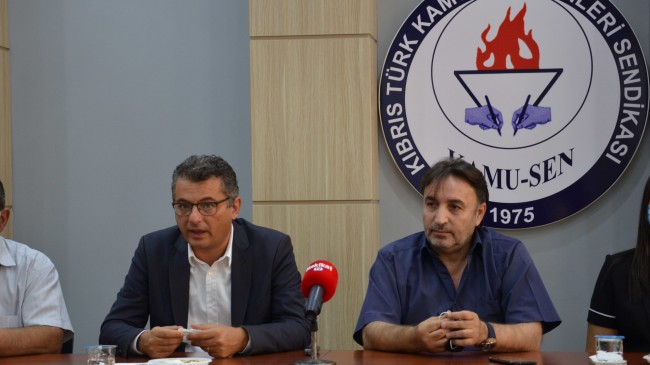 CTP CUMHURBAŞKANI ADAYI TUFAN ERHÜRMAN’DAN KAMU-SEN ZİYARETİ