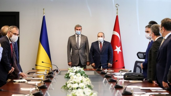Bakan Varank: