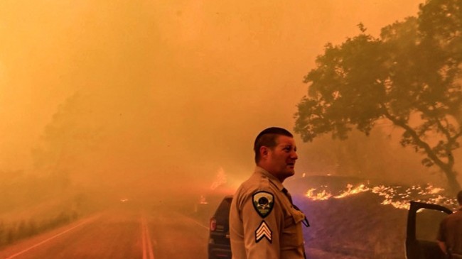 California’da yangınlar bitmiyor