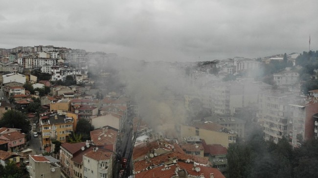 Eyüpsultan’da kokutan yangın