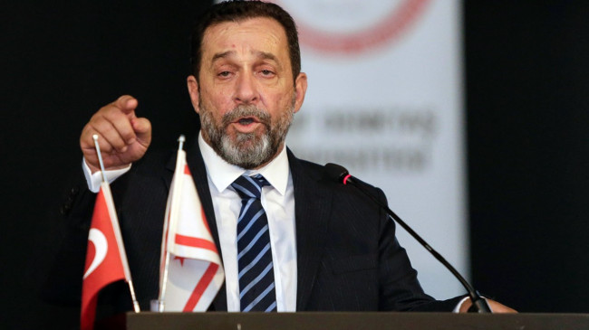DENKTAŞ: “RUM LİDER, KIBRISLI TÜRKLERİ GÖRMEZDEN GELME ANLAYIŞINI SÜRDÜRÜYOR”