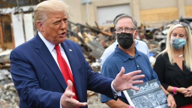 Trump’tan Kenosha Belediye Başkanına: “Ahmak”