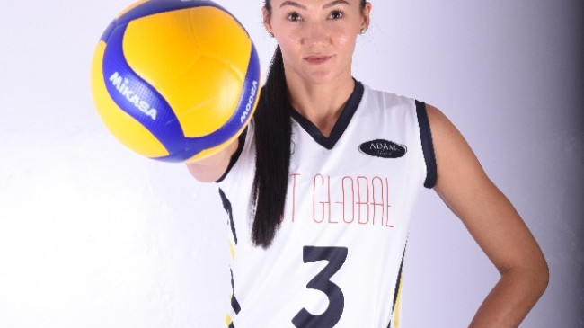 Azeri oyuncu Adam Voleybol’da