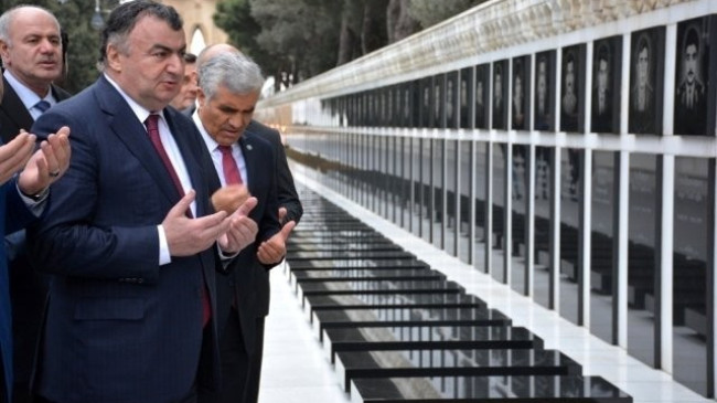 Başkan Kassanov, Şuşa zaferini kutladı