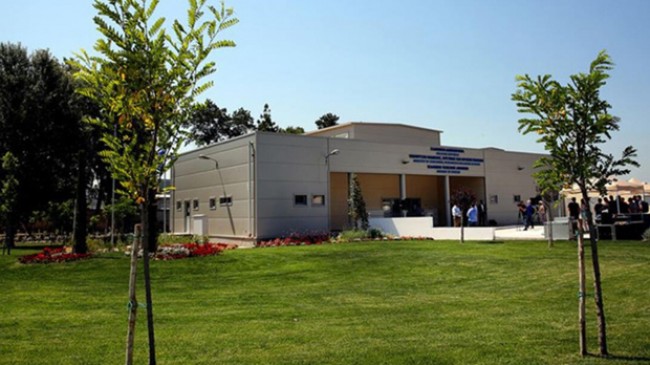 Atina’nın ilk camisi ibadete açıldı