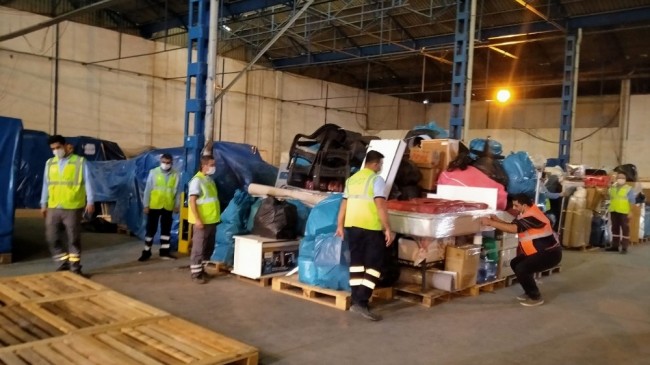 Depremzedelerin eşyası emin ellerde