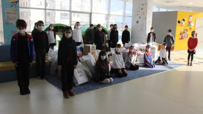 Minik kalplerden büyük destek