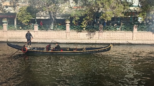 Porsuk Çayı’nda evlilik teklifi