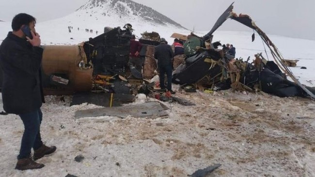 Prof. Dr. Mesut Hakkı Caşin: Pilot elinden geleni yapmış