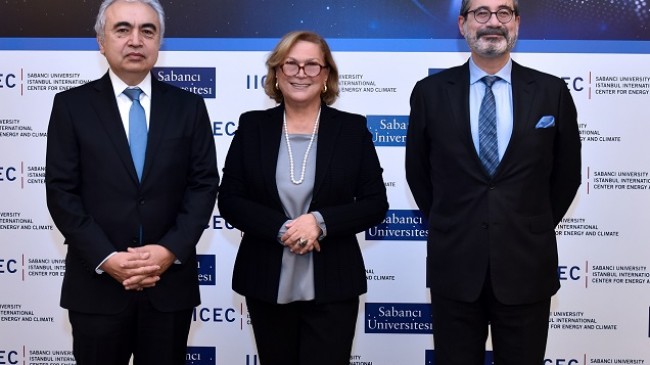 Dünyada Enerji ve İklim Trendleri Türkiye ye Yansımaları Konferansı