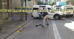 Zeytinburnu’nda sokak ortasında yaşları küçük iki kişi vuruldu