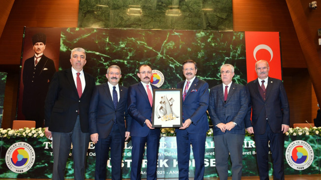 TOBB Müşterek Konsey Toplantısı, Ticaret Bakanı Mehmet Muş’un katılımıyla TOBB İkiz Kuleler’de yapıldı.