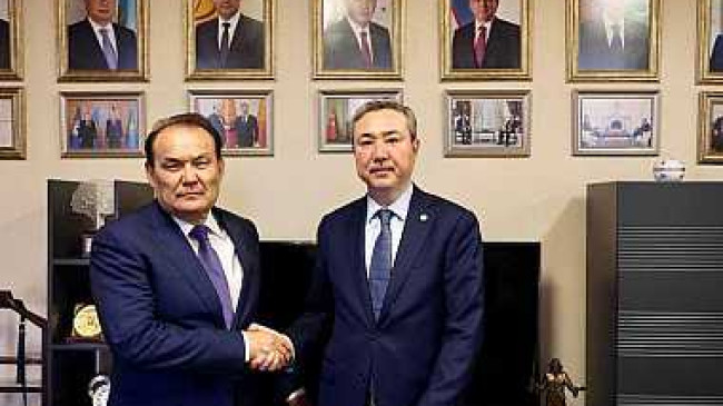Kazakistan’ın yeni Ankara Büyükelçisi Türk Devletleri Teşkilatı Sekretaryasını ziyaret etti